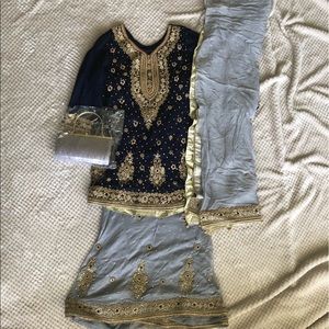4 piece salwar kameez Indian/Pakistani dress